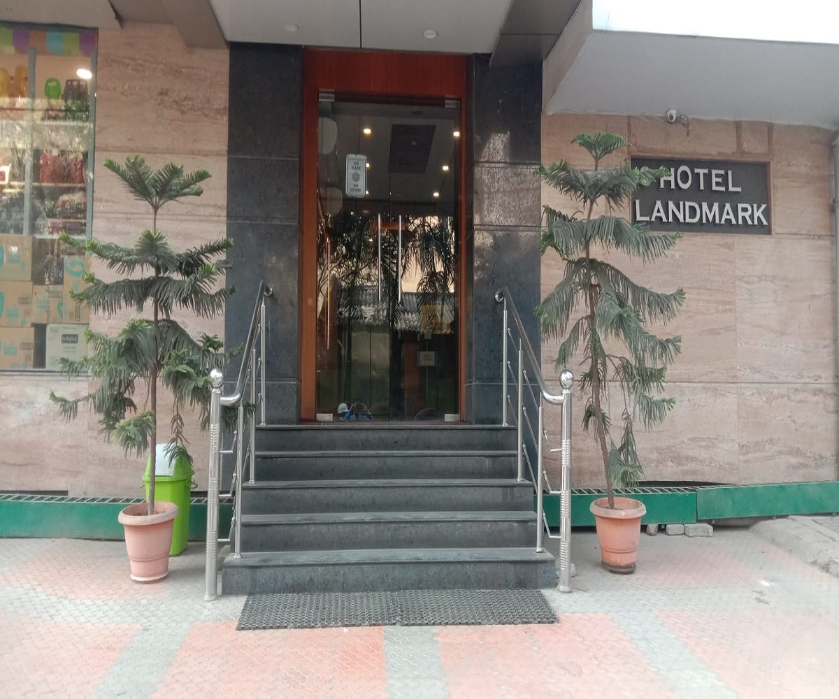 Main gallery