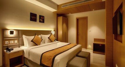 Sunhill Portico Room Type - Executive King or Twin Room