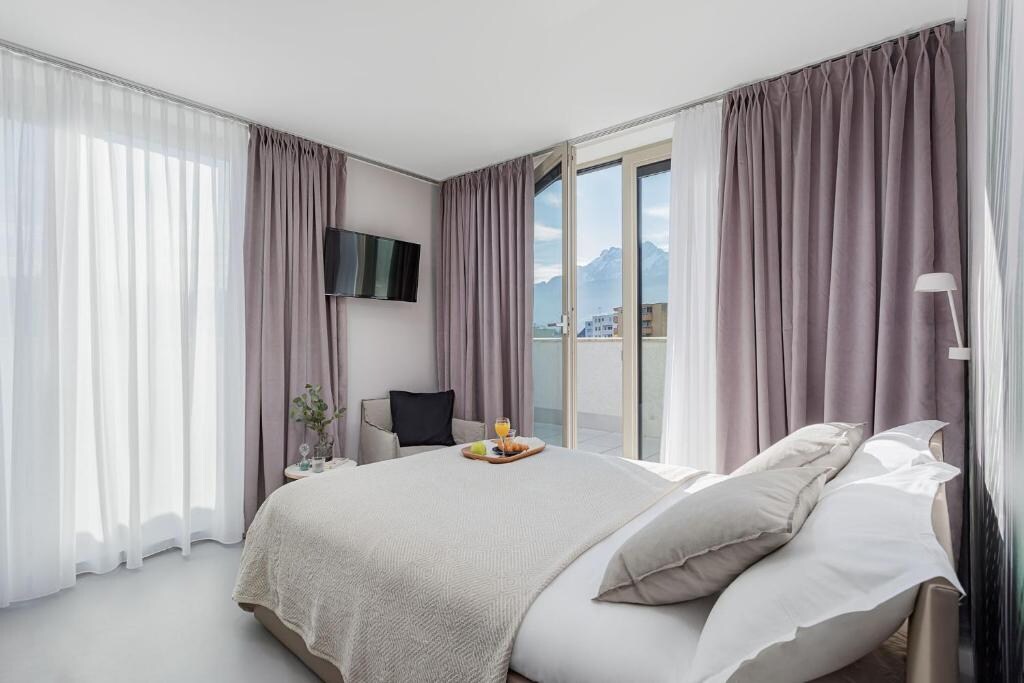VISIONAPARTMENTS Lucerne Neustadtstrasse - Self Check-In - Tap to explore photos