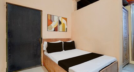 SPOT ON Ayansh Hotel Room Type - Classic