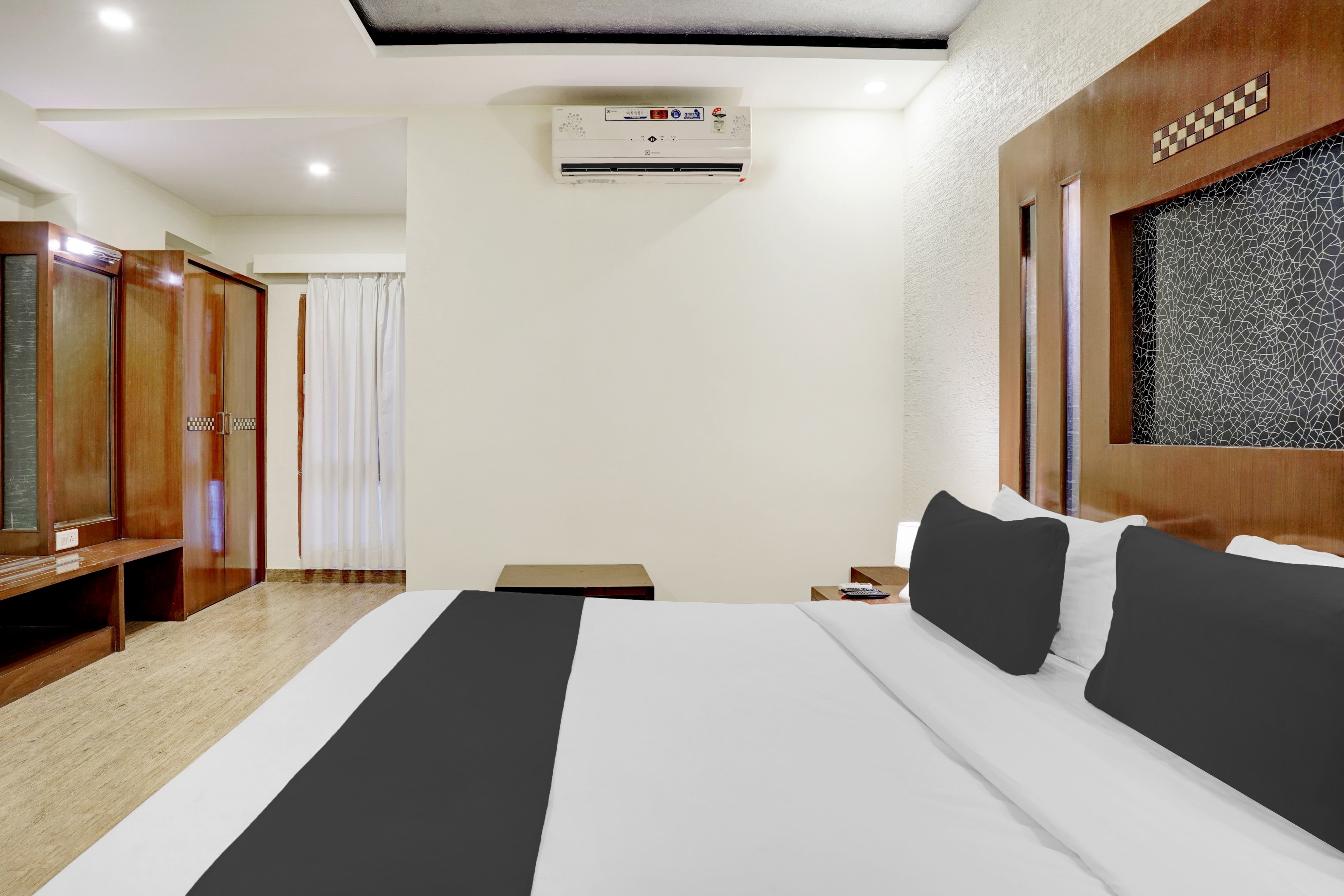 Townhouse Koramangala - Tap to explore photos