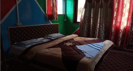 Hotel Island Room Type - Deluxe Room