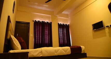Daffodil Serviced Apartments Room Type - 2 BHK Apartment