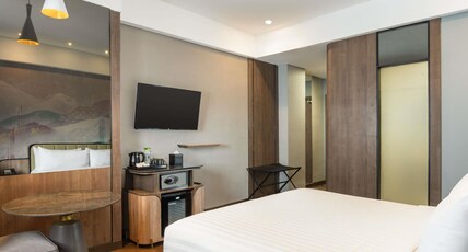 Mercure Jayapura Room Type - Superior Room with 1 double bed