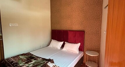 Praneeta Paying Guest House Room Type - Group Rooms