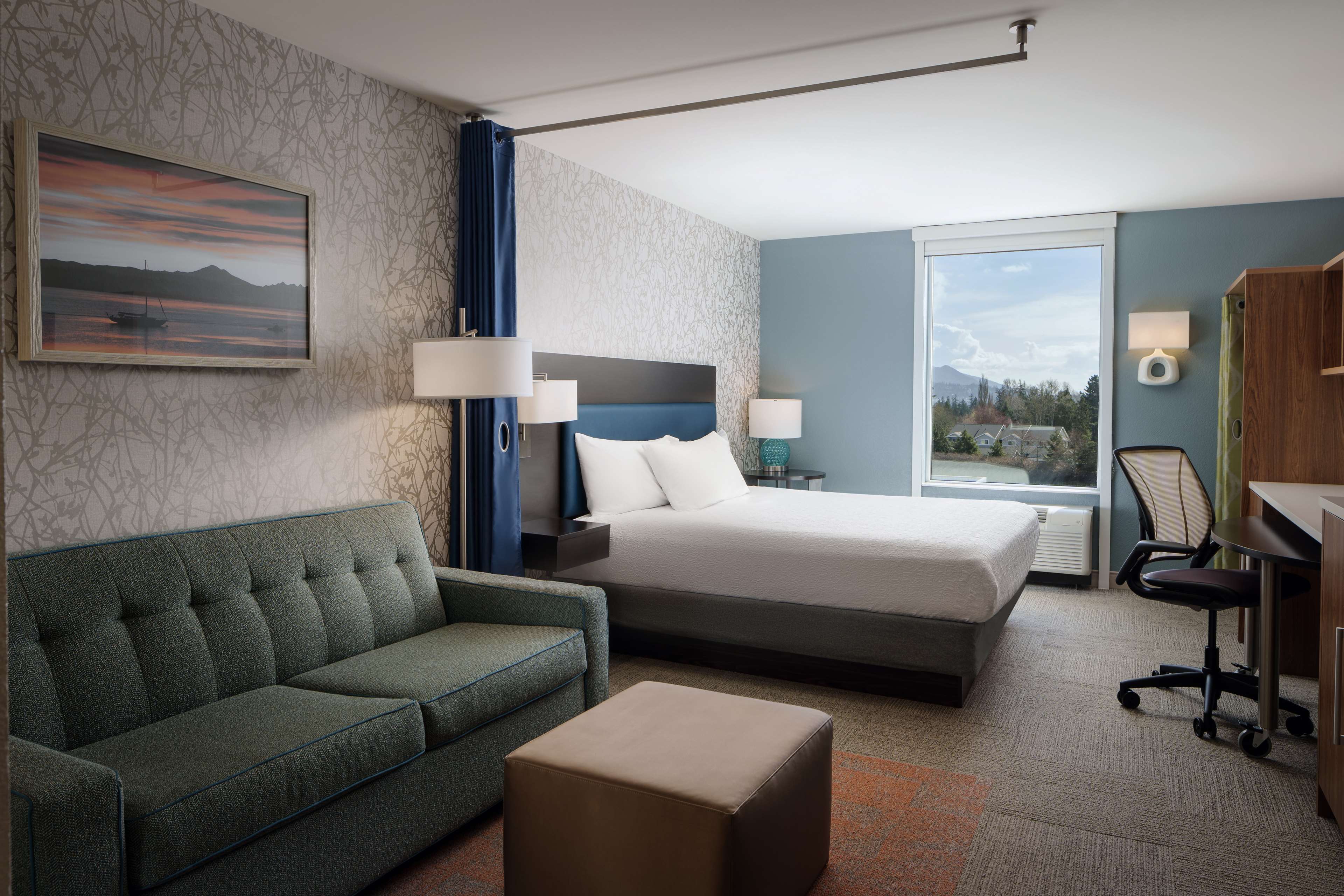 Home2 Suites by Hilton Bellingham Airport - Tap to explore photos