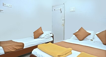 HOTEL NEW AJMERI Room Type - Triple Bed Ac Room