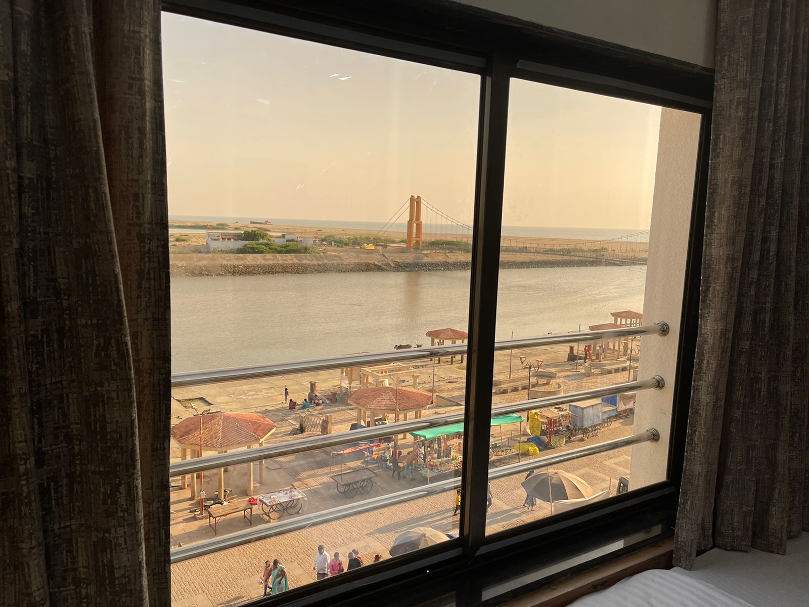 Shree Dwaravati Hotel - Tap to explore photos