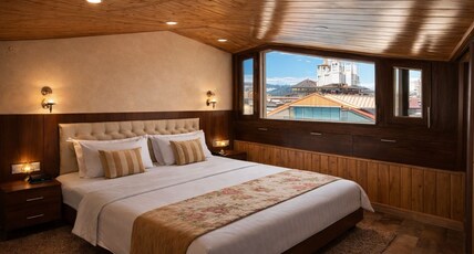 moon lake Room Type - deluxe room