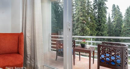 Pride Resort Gulmarg Room Type - Premium 1BKH Cottage
