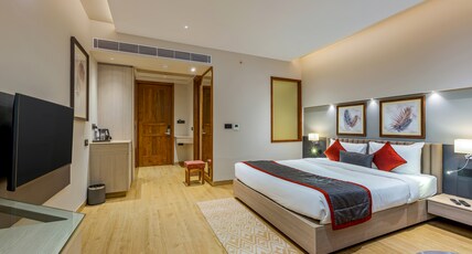 Woodrose Banquets and Hotel Room Type - Executive Room