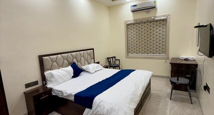 Bajrang Villa Homestay Room Type - Deluxe Room
