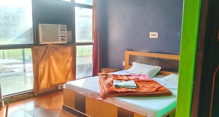 Hotel Chinar Room Type - City View Deluxe Room with King Bed
