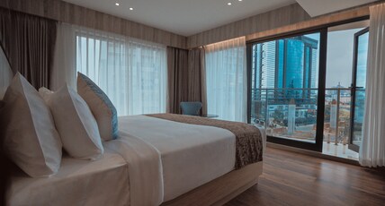 Coral Reef Kakkanad Room Type - Suite Room