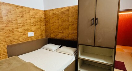 HOTEL MAYURA BOARDING AND LODGING Room Type - Standard Non AC Room