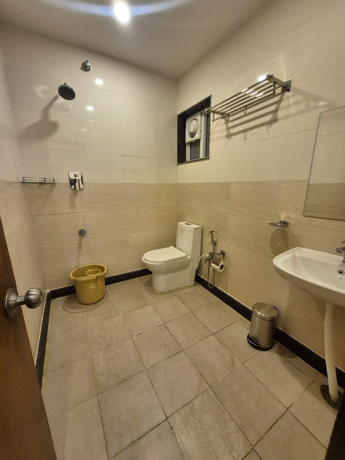 Stayhomestays Nexus, Near Silkboard Metro - Tap to explore photos