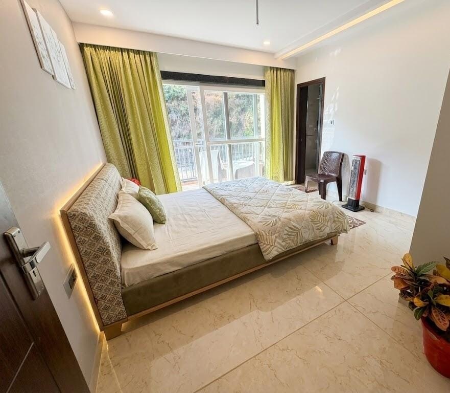 Luxury CDS Homestay Shimla - Tap to explore photos