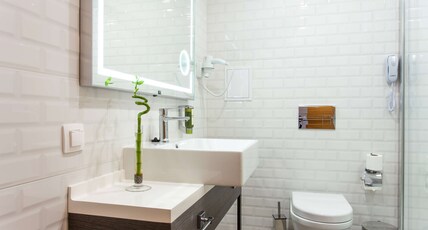 Best Western Terminus Hotel Room Type - 1 King Bed, Non-Smoking, Deluxe Room, Wi-Fi, Coffee And Tea Maker, Safe, Sofabed, Full Breakfast Best Western Terminus Hotel Room Type - 1 King Bed, Non-Smoking, Deluxe Room, Wi-Fi, Coffee And Tea Maker, Safe, Sofabed, Full Breakfast
