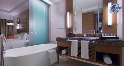 The Westin Chennai Velachery Room Type - Executive King Guest Room with Executive Lounge Access The Westin Chennai Velachery Room Type - Executive King Guest Room with Executive Lounge Access