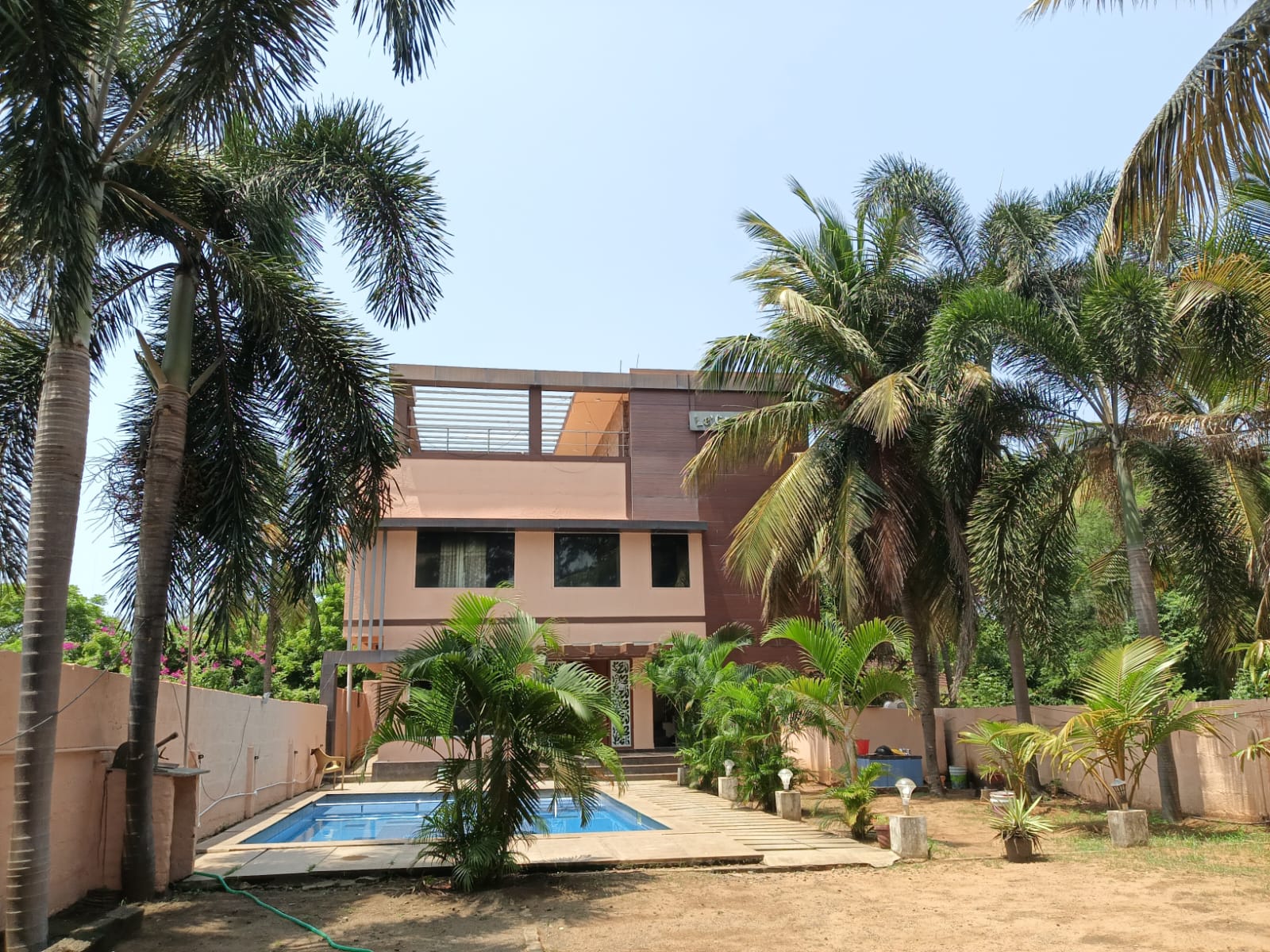 Le Grace Beach View Resort - Tap to explore photos