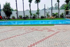 HOTEL THE ROYAL CROWNE - Resort, Swimming Pool, Banquet Hall, Premium Rooms