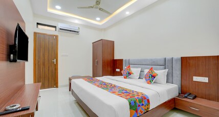 FabHotel Shri Vinayak Room Type - Deluxe room