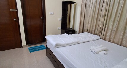 Oxemate Service Apartment - Suites Room Type - Deluxe Double Room