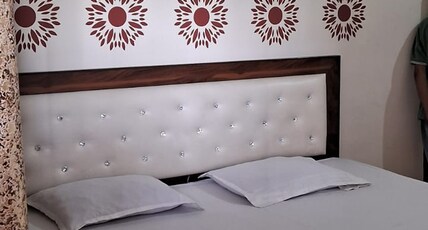 Atithi Niketan Room Type - Bedroom 1