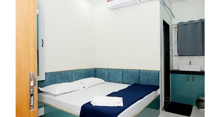 Veeer Executive Lodging, Jejuri Room Type - Deluxe Non AC Room