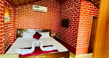 Nash Inn Electronic City Room Type - Cottage Room