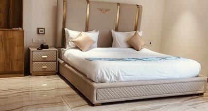 NOVEL HOTEL GUNTUR Room Type - DELUXE ROOM