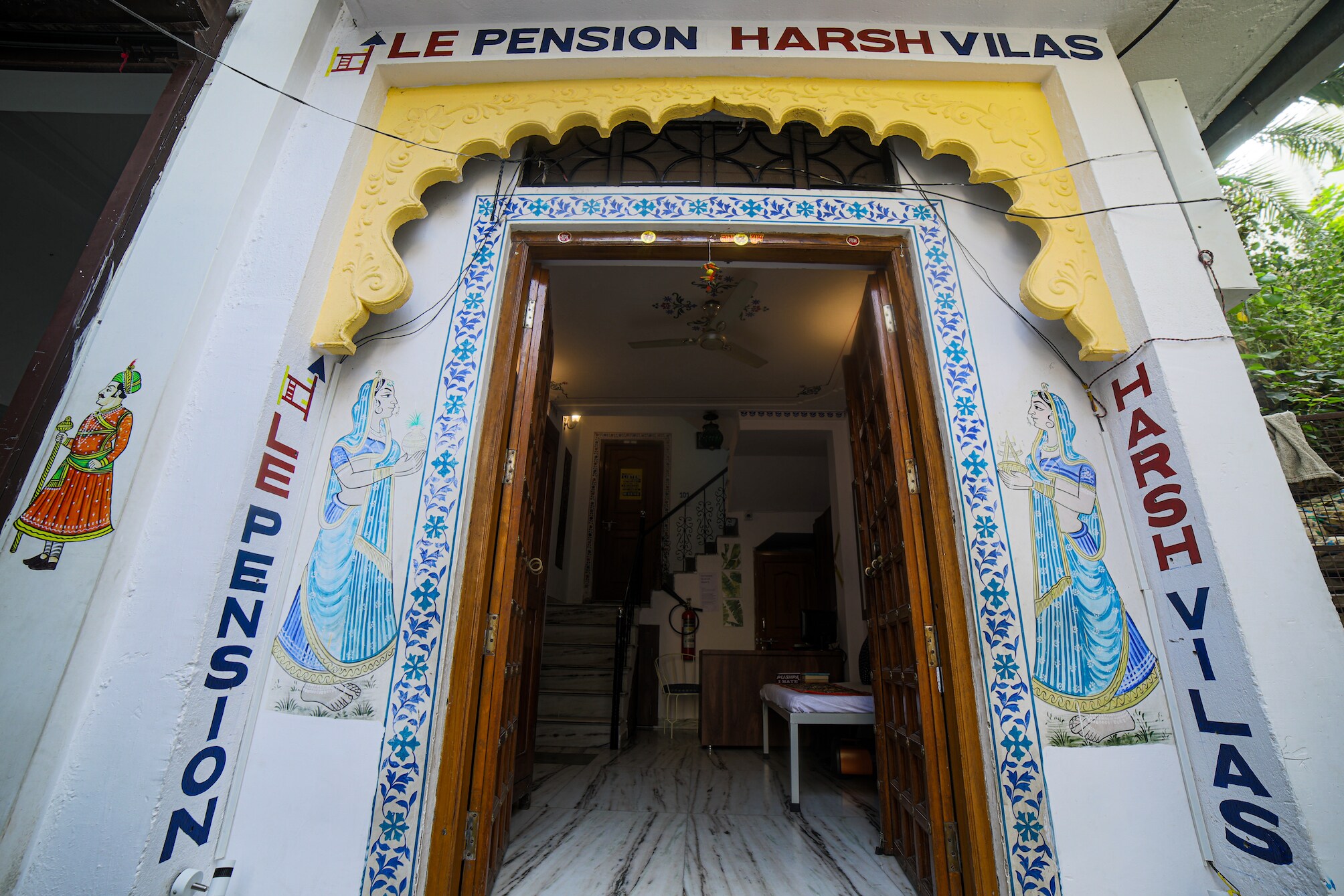 Le Pension Harsh Vilas - Tap to explore photos