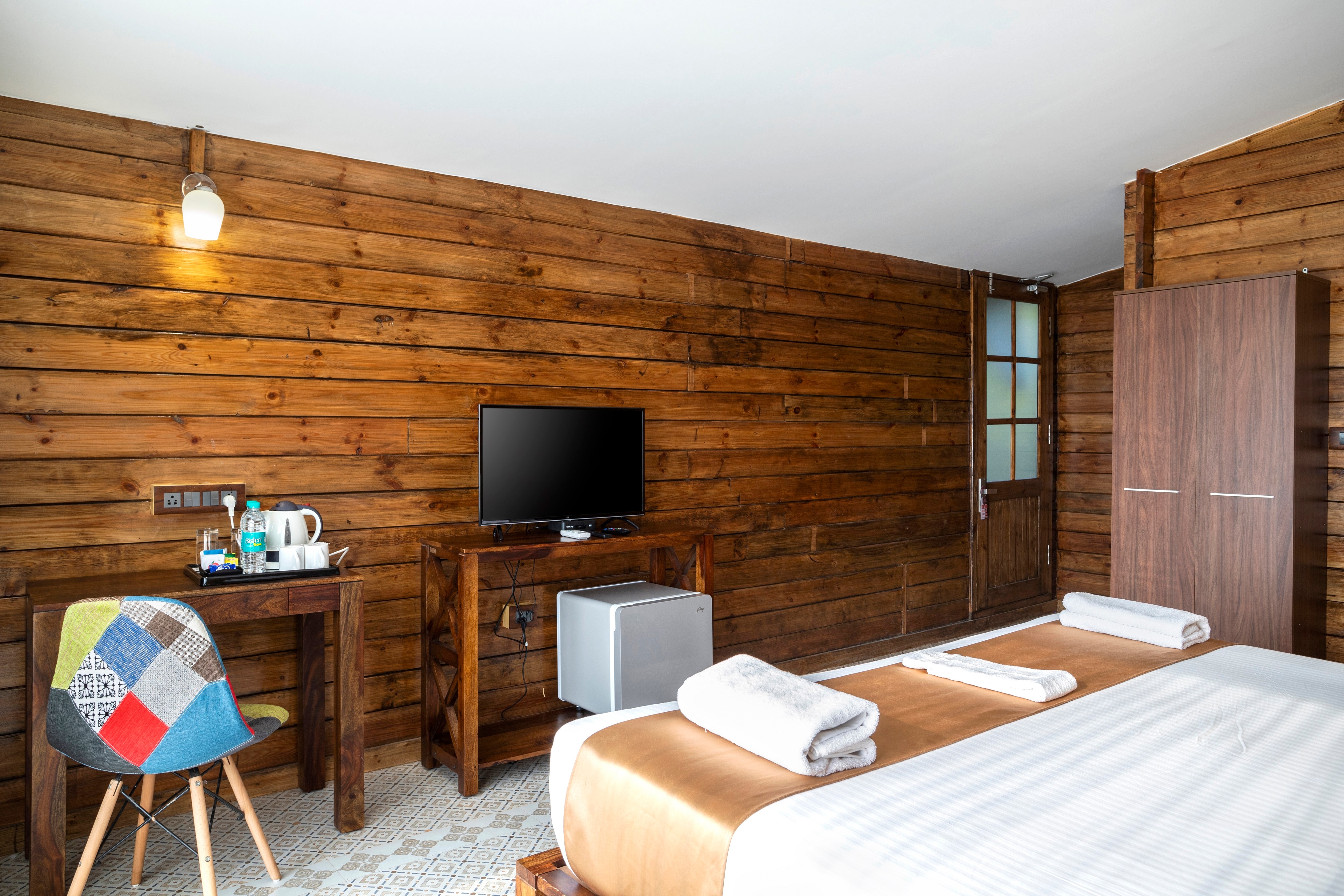 Stone Wood Resort, Mandrem - Tap to explore photos