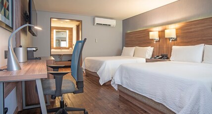 Holiday Inn Express MORELIA Room Type - 2 Queen Standard