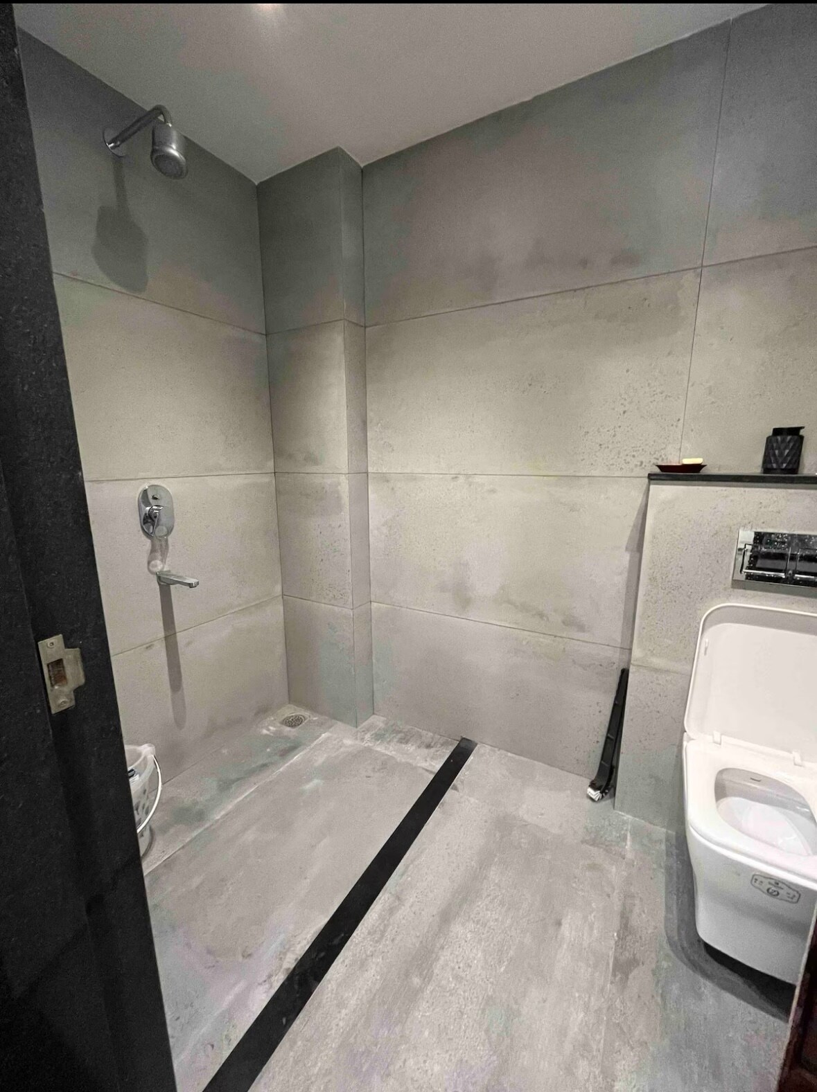 One Stop-Luxury Stay - Tap to explore photos