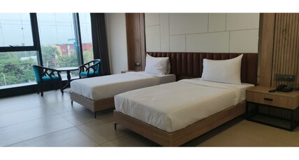 Hotel Shubham Prestige Kandlakoya Room Type - Standard Room