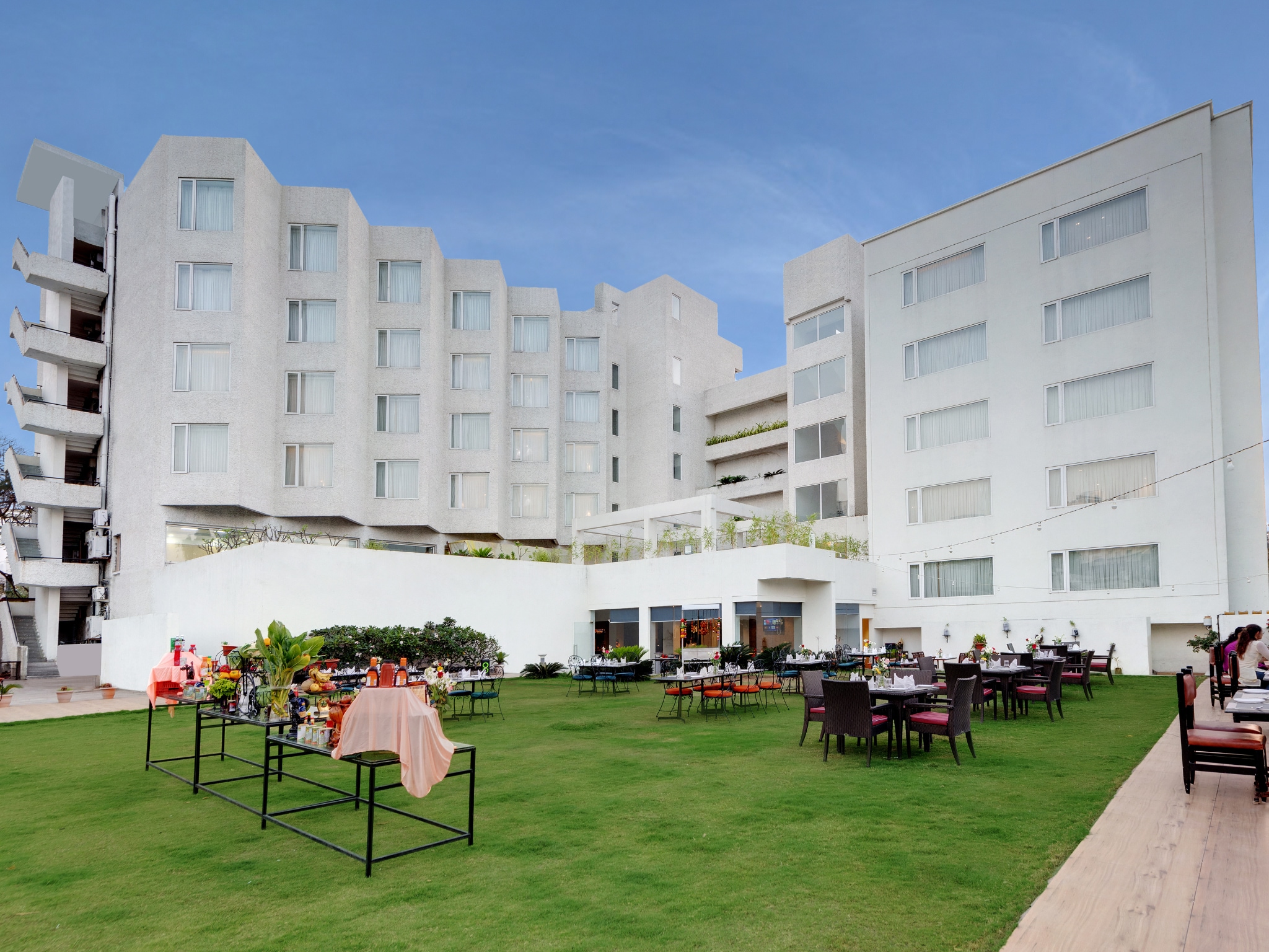 Amarpreet, Chhatrapati Sambhajinagar - AM Hotel Kollection - Tap to explore photos