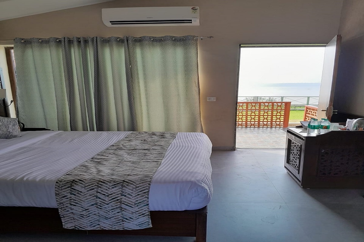 MPT Sarsi Island Resort, Sarsi - Tap to explore photos