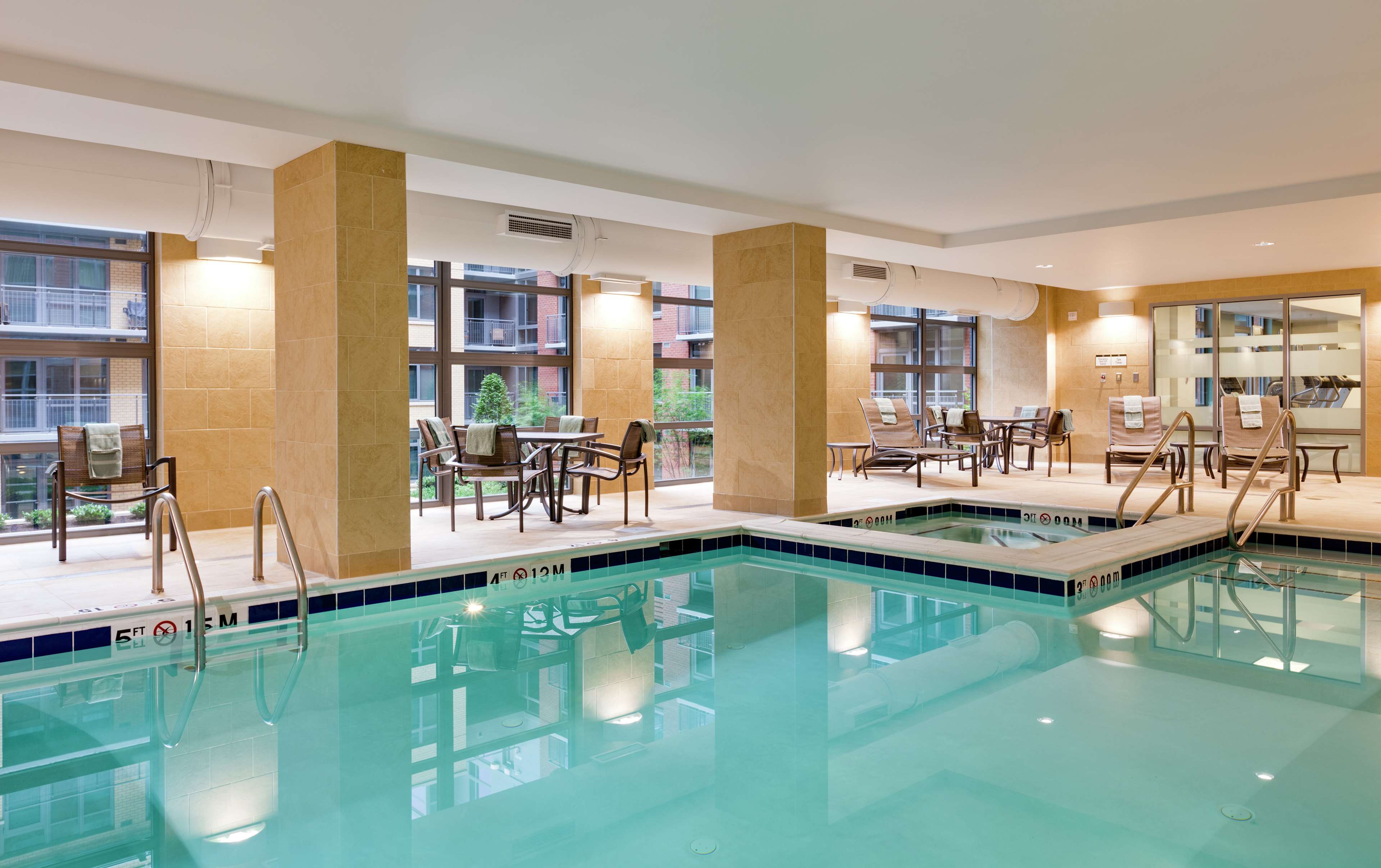 Hilton Garden Inn Washington - Tap to explore photos