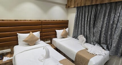 Hill Top Stays Room Type - Twin Room With Balcony