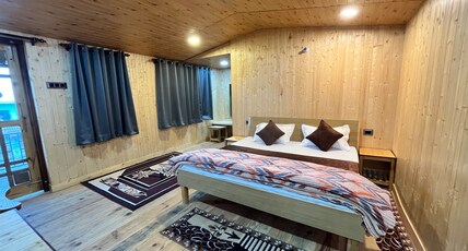 Homestay The Pine Retreat, Jainti Room Type - Bedroom 2