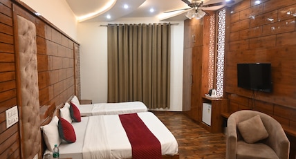 Royal Comfort Cottage Room Type - Super Deluxe Room Royal Comfort Cottage Room Type - Super Deluxe Room