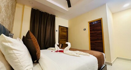 Shree Katyayani Palace. Room Type - Premium Family Room with Pool View Shree Katyayani Palace. Room Type - Premium Family Room with Pool View