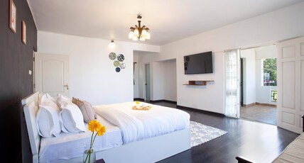 Peak Point Ooty Rooms In A Luxury Villa Room Type - Sunrise