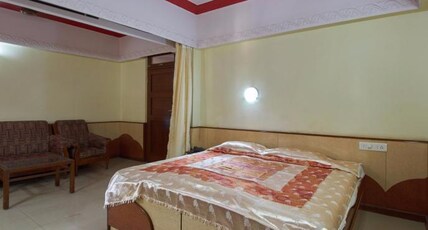Hotel La Flor Room Type - AC DELUXE