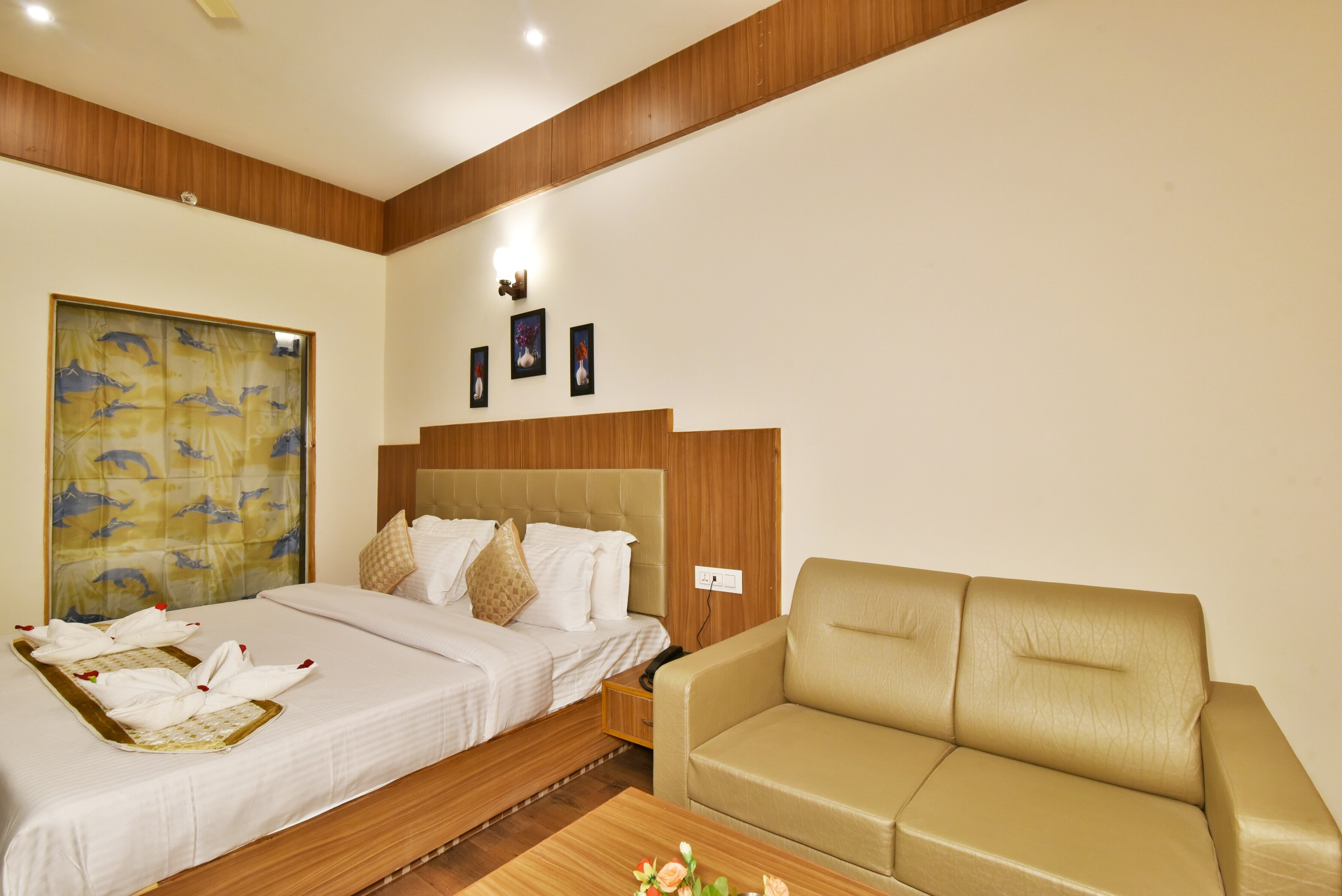 Mars Resorts - Tap to explore photos