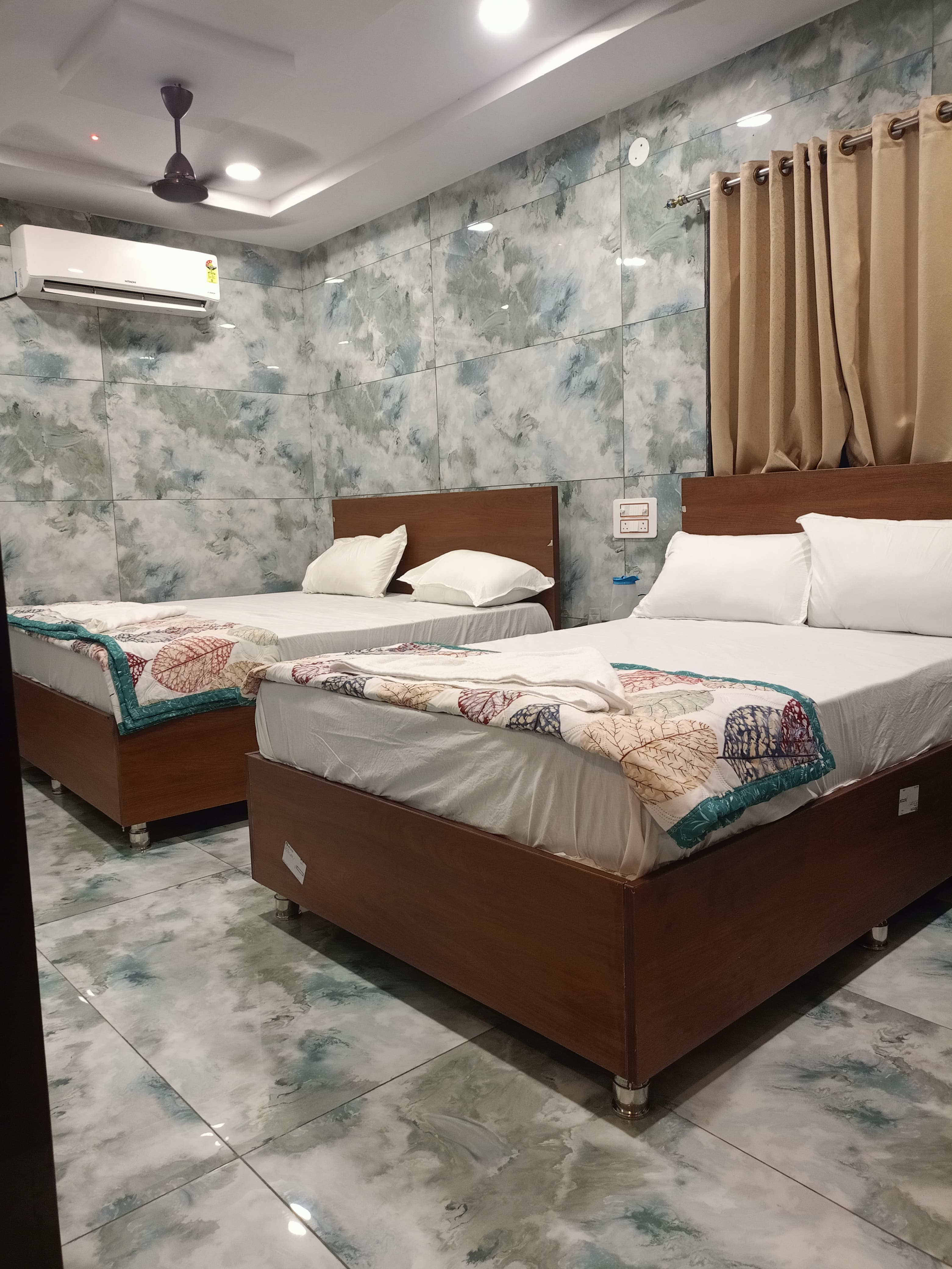SRI RAVI SAI RESIDENCY - Tap to explore photos