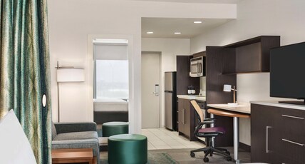 Home2 Suites by Hilton Lubbock Room Type - 1 KING STUDIO SUITE NOSMOK