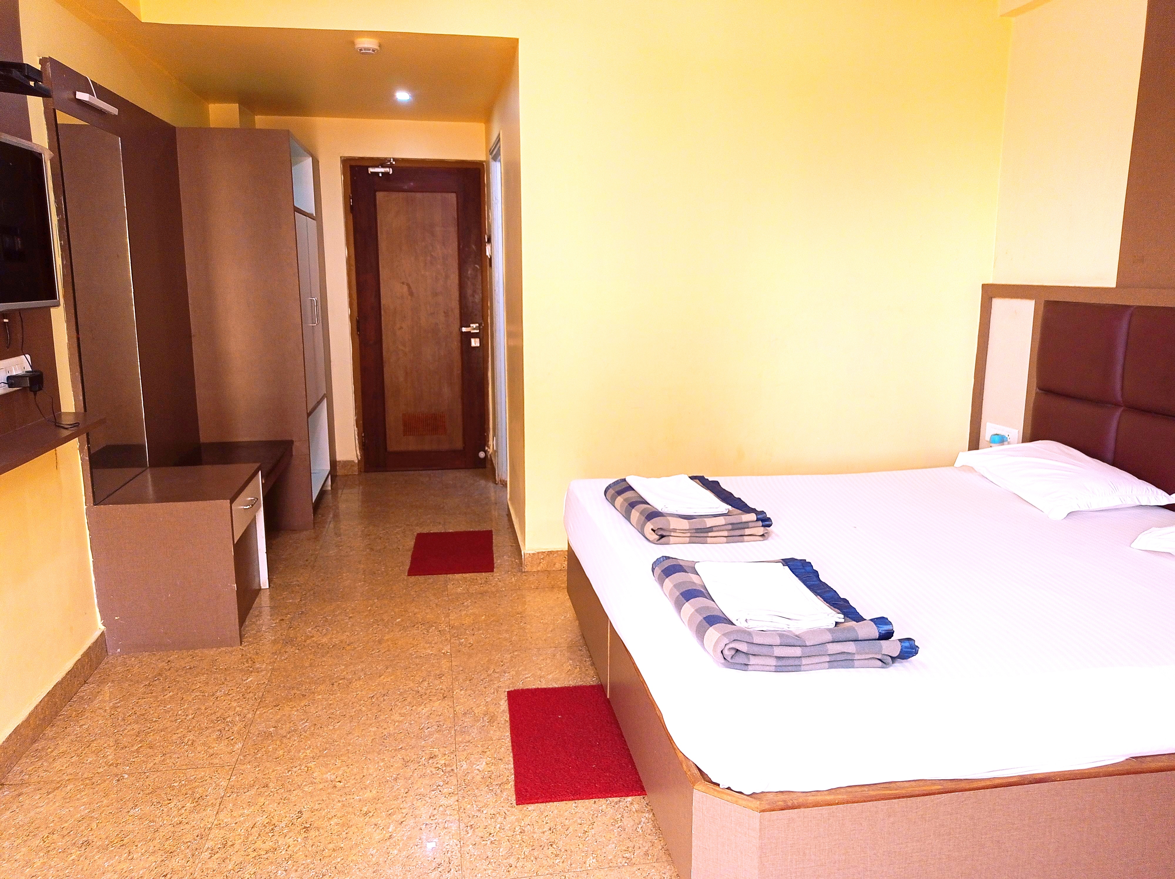 SHAKUNTALA SEAFACING HOTEL - Tap to explore photos