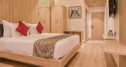 Centre Point Navi Mumbai Room Type - Club Room
